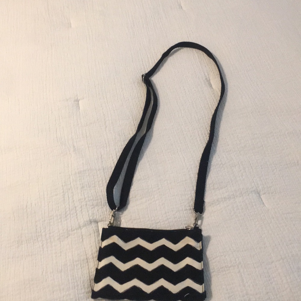 Cross body purse